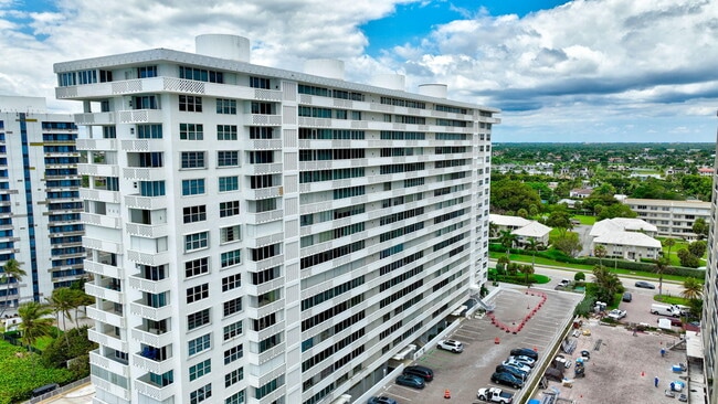 Building Photo - 1200 S Ocean Blvd