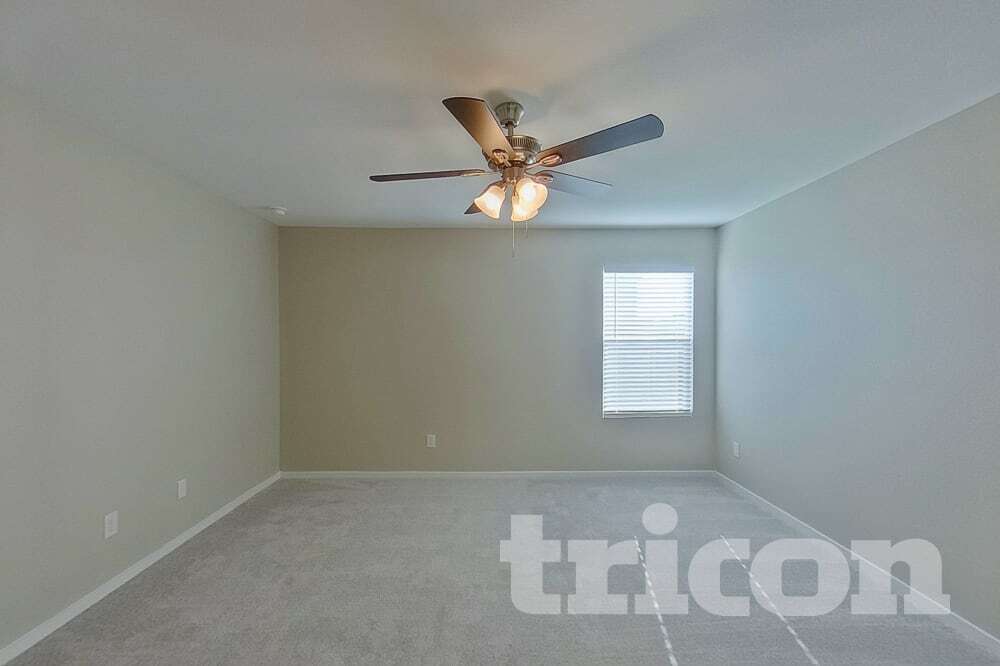 Building Photo - 911 Ponderosa Ln