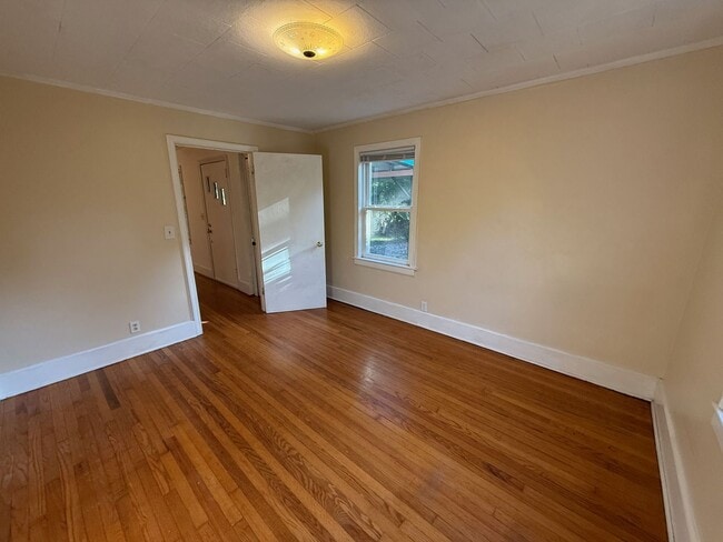 Building Photo - 3 Bedroom Ranch - Charming Country Living ...