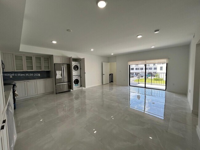 Building Photo - 14624 SW 261st Terrace