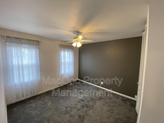 Building Photo - 12009 Stansbury Dr