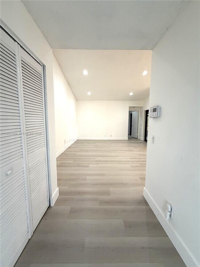 Building Photo - 2159 Baton Rouge