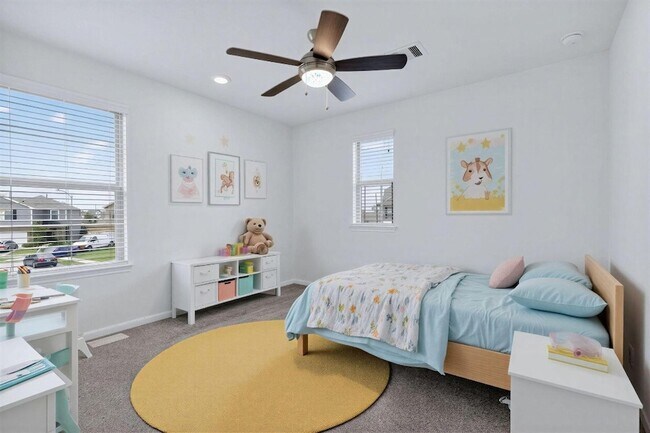 Building Photo - 3322 Nila Crk Dr