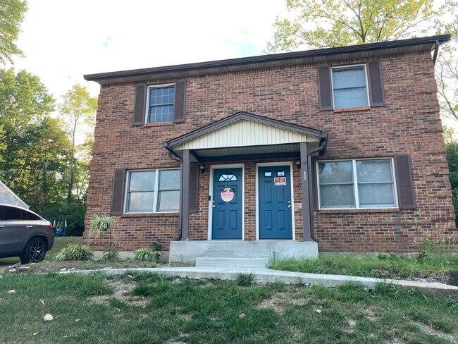 Primary Photo - 7680 Banklick St