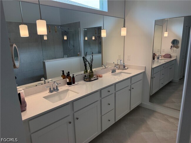 Building Photo - 20555 Copperhead Dr