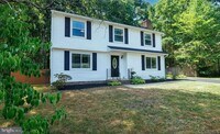Building Photo - 3907 Harvette Dr