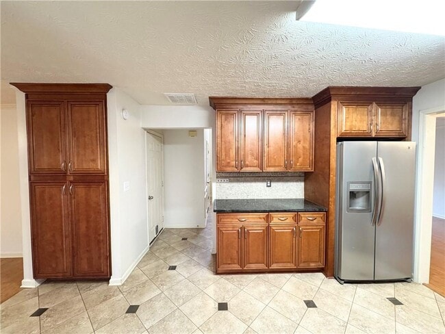 Building Photo - 5212 Pine Branch Cir