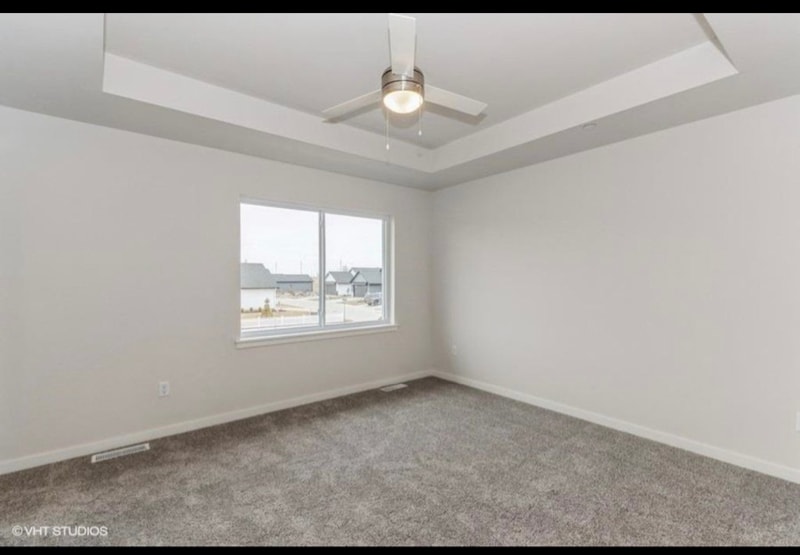 Building Photo - 2242 Denison Ave