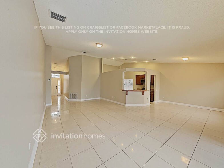Building Photo - 203 Island Water Way