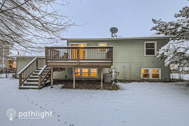 Building Photo - 1510 Farrington Court