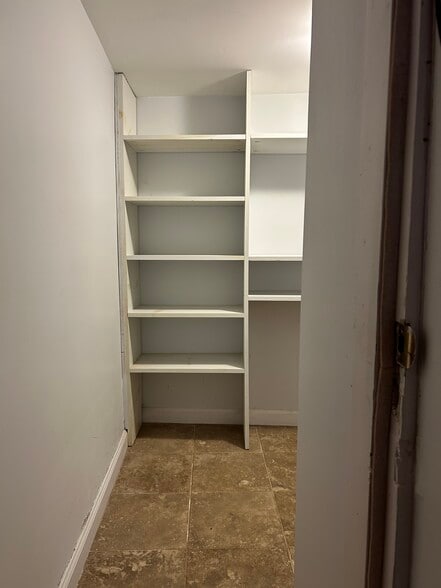 Building Photo - 2832 Maitland Ave