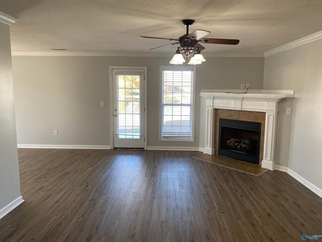 Building Photo - 243 Chestnut Oak Cir