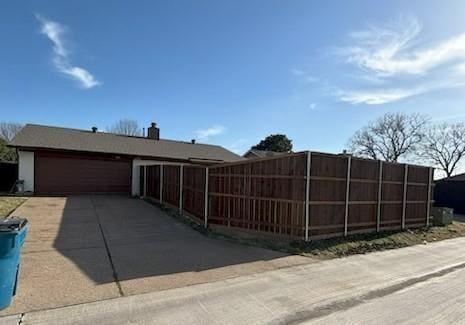 Building Photo - 1661 Clydesdale Dr