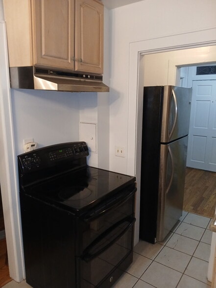 Building Photo - 3520 Ingleside Rd