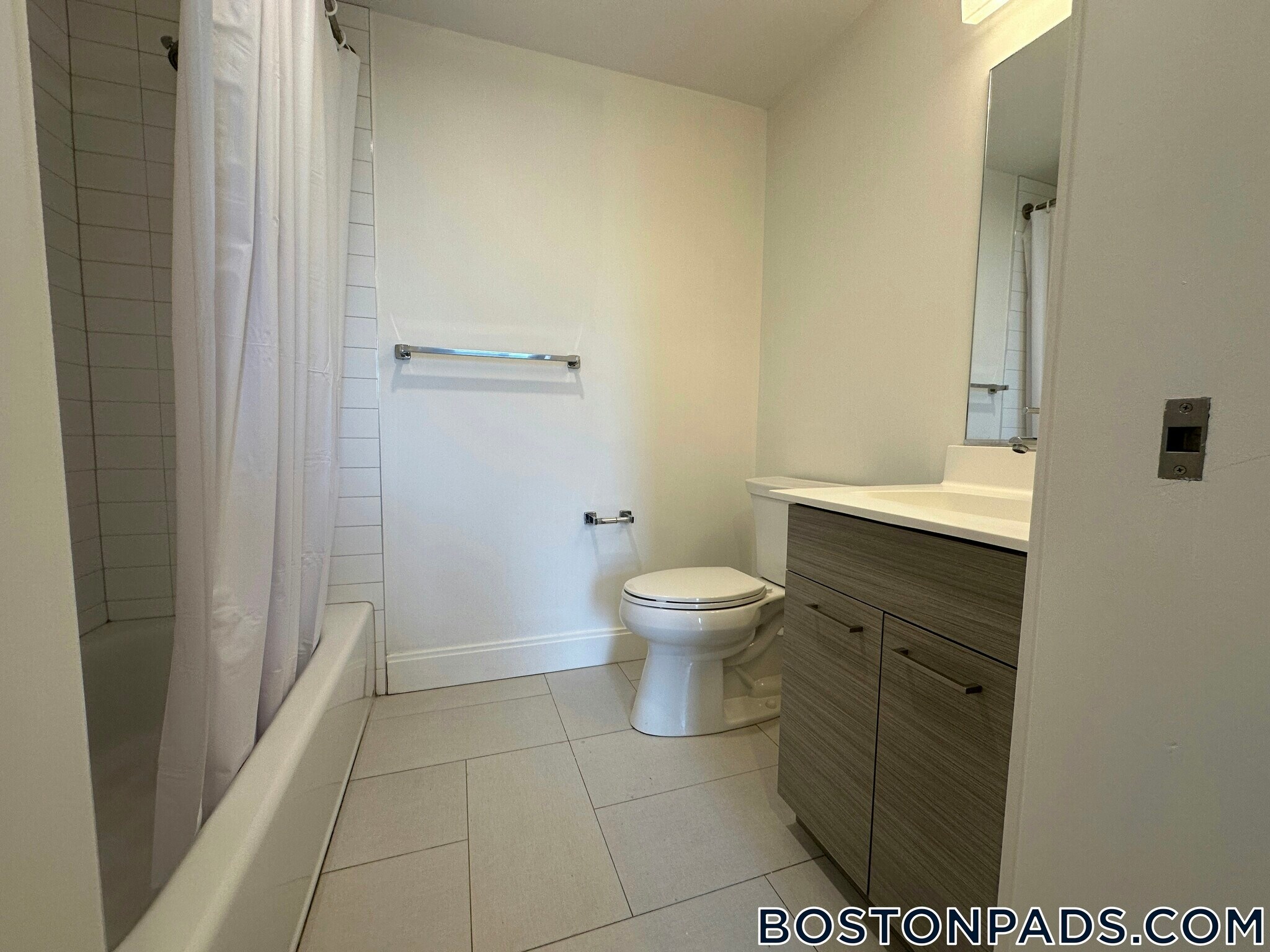 Building Photo - 40 Malvern St