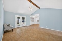 Building Photo - 10004 Woodhaven Dr