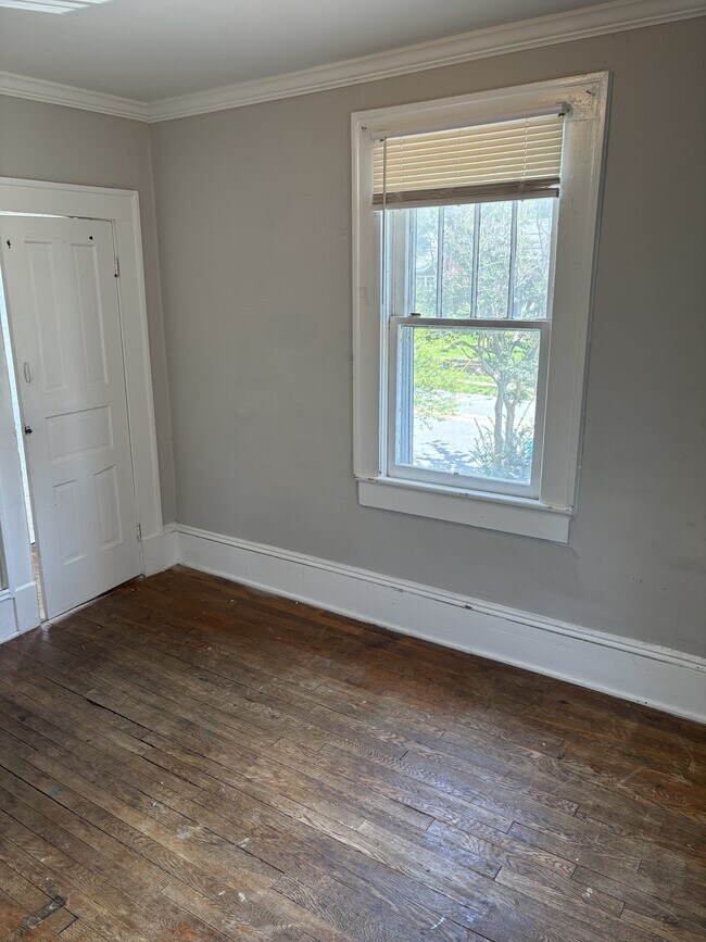 Building Photo - 2808 N Patterson Ave