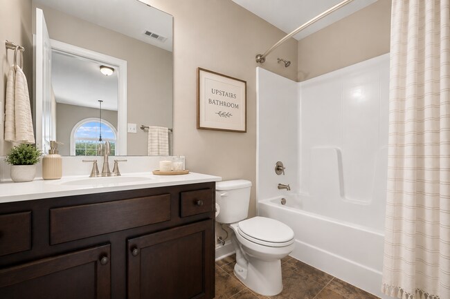 Building Photo - 208 Misty Cove Ct