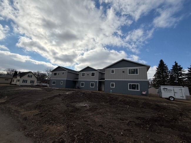 Building Photo - Suites on C Avenue