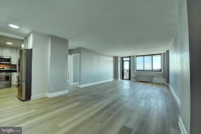 Building Photo - 801 N Pitt St
