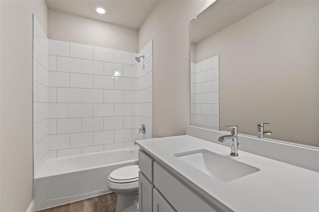 Building Photo - 3032 Lionsgate Dr