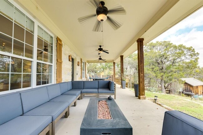 Building Photo - 24236 Spur Trail