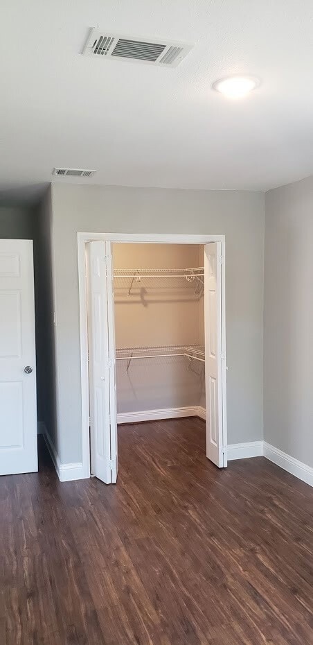 Building Photo - 2107 Jones Rd