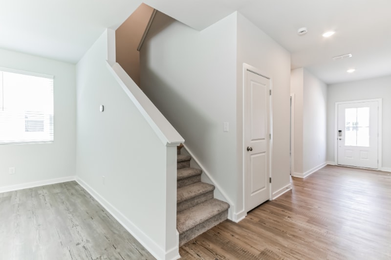 Building Photo - 727 Ruddy Dr