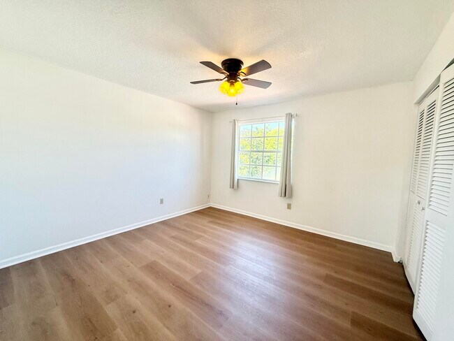 Building Photo - 10579 Pebble Cove Ln