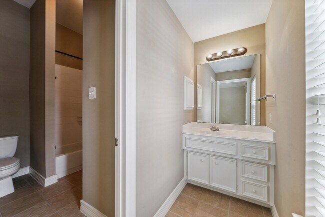 Building Photo - 3016 Autumn Harvest Dr