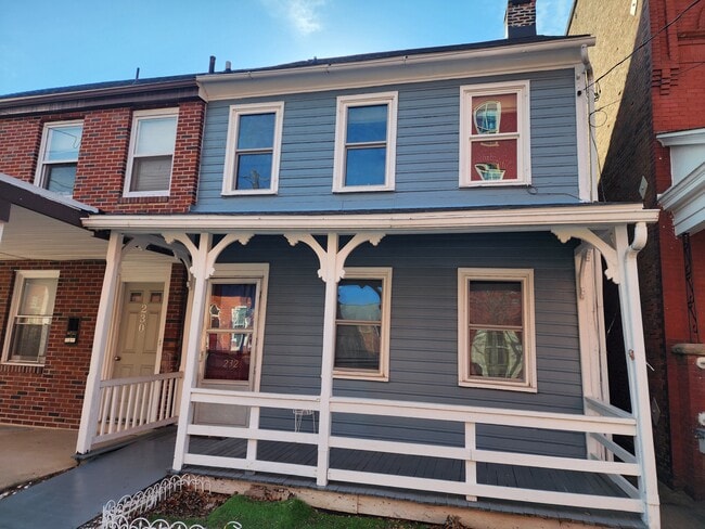 Building Photo - 232 N Shippen St