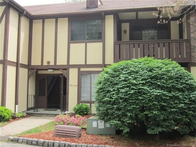 Building Photo - 125 Warner Hill Rd