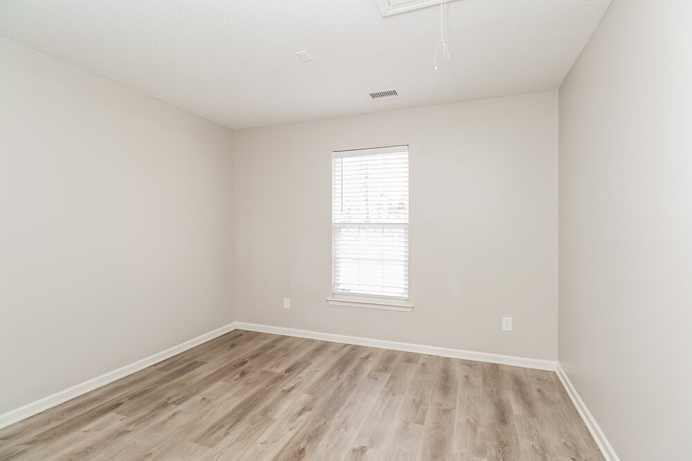 Building Photo - 1641 Galesburg St