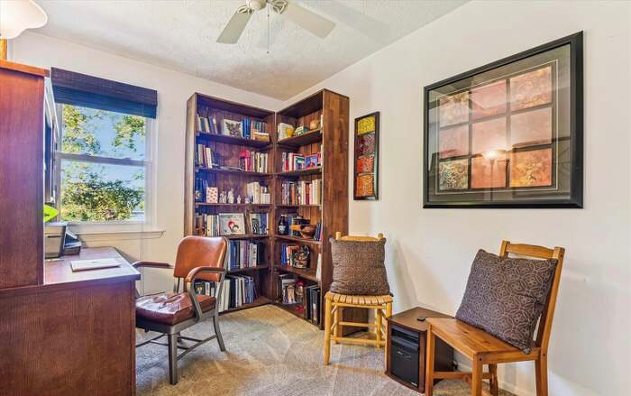 Building Photo - 298 Ternwing Dr