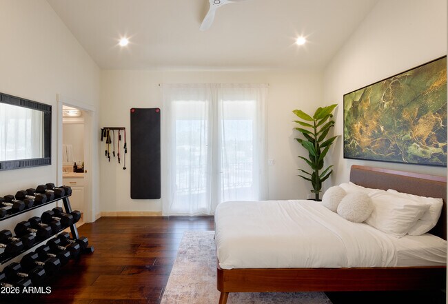 Building Photo - 4490 E Valley Vista Ln