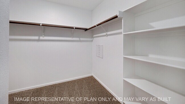 Building Photo - 876 Kickapoo Ln