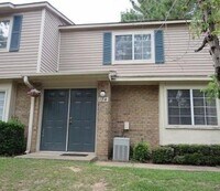 Building Photo - 6701 Dickens Ferry Rd