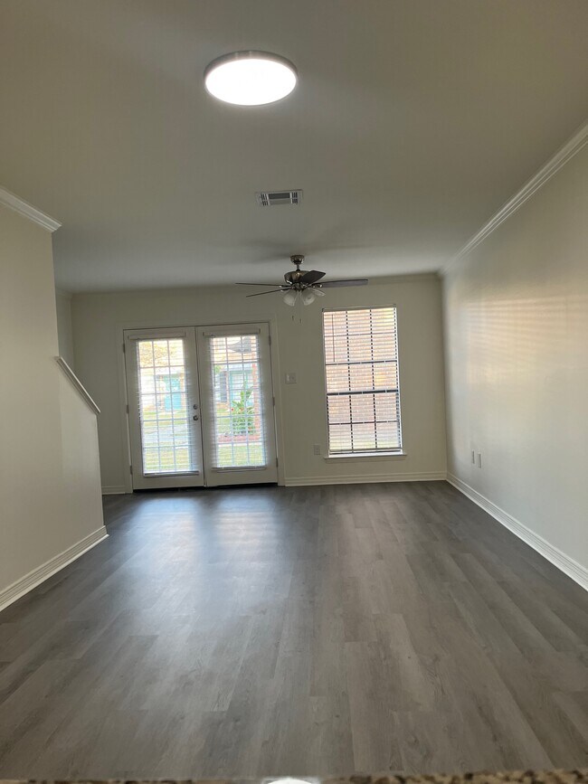 Building Photo - 7091 Perkins Pl Ct