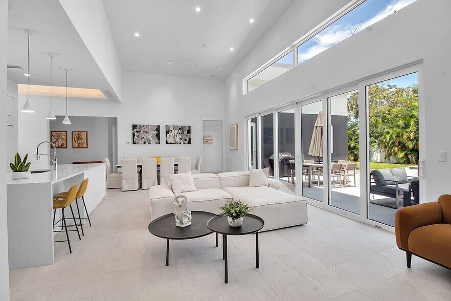 Building Photo - 2231 Wood St