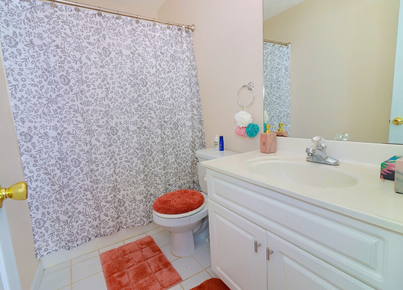 Building Photo - 1784 Clayhill Pointe SW