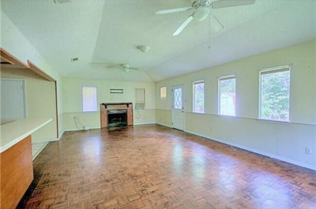 Building Photo - 154 Ben Dr