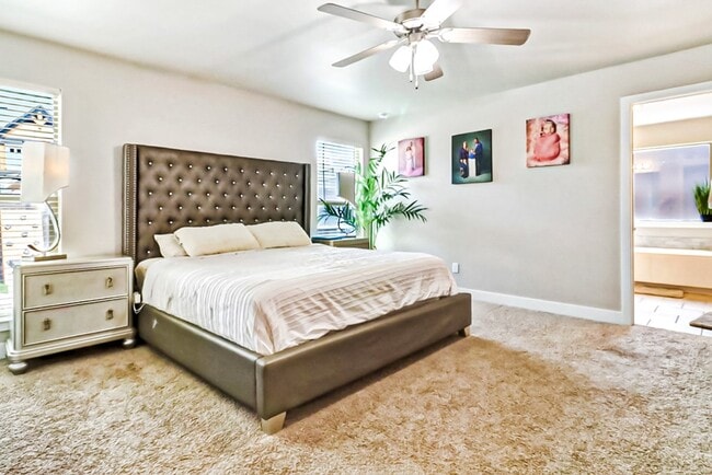 Building Photo - 1339 Masquerade Blvd