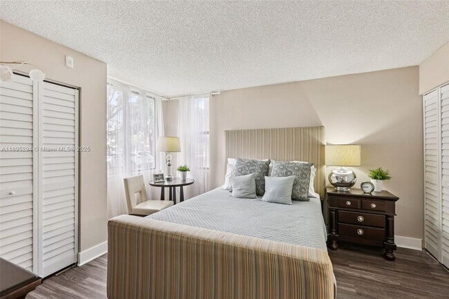 Building Photo - 4303 W Atlantic Blvd