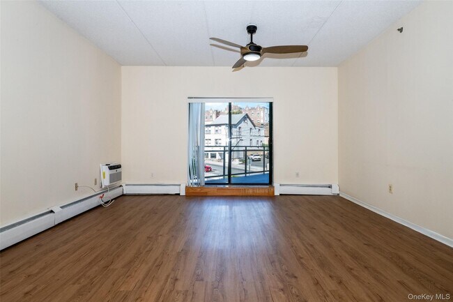 Building Photo - 123 Mamaroneck Ave