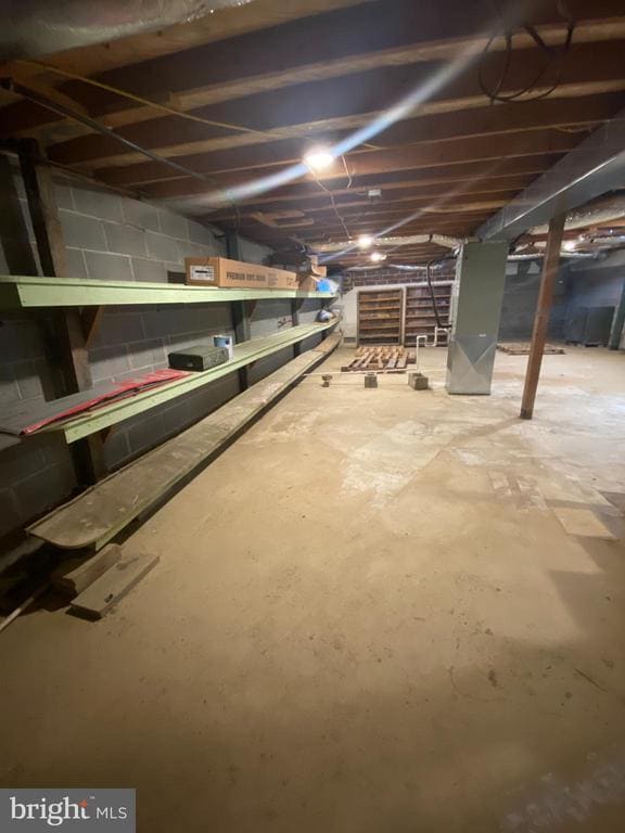 Building Photo - 71 Boddy Ln