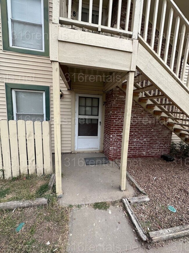 Building Photo - ** COMING SOON PLEASE CHECK BACK AT A LATE...