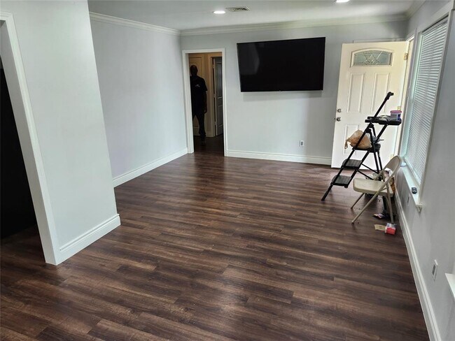 Building Photo - 4126 Beran Dr