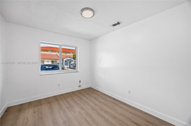 Building Photo - 7570 NW 173rd Ln