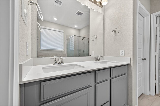 Building Photo - 1207 Dry Cork Cir