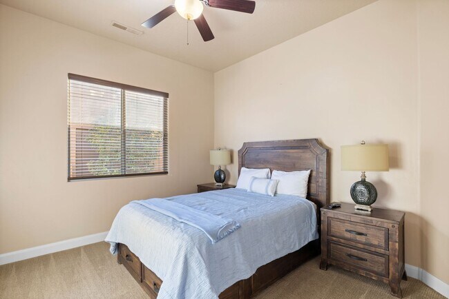 Building Photo - Sand Hollow Sunrise